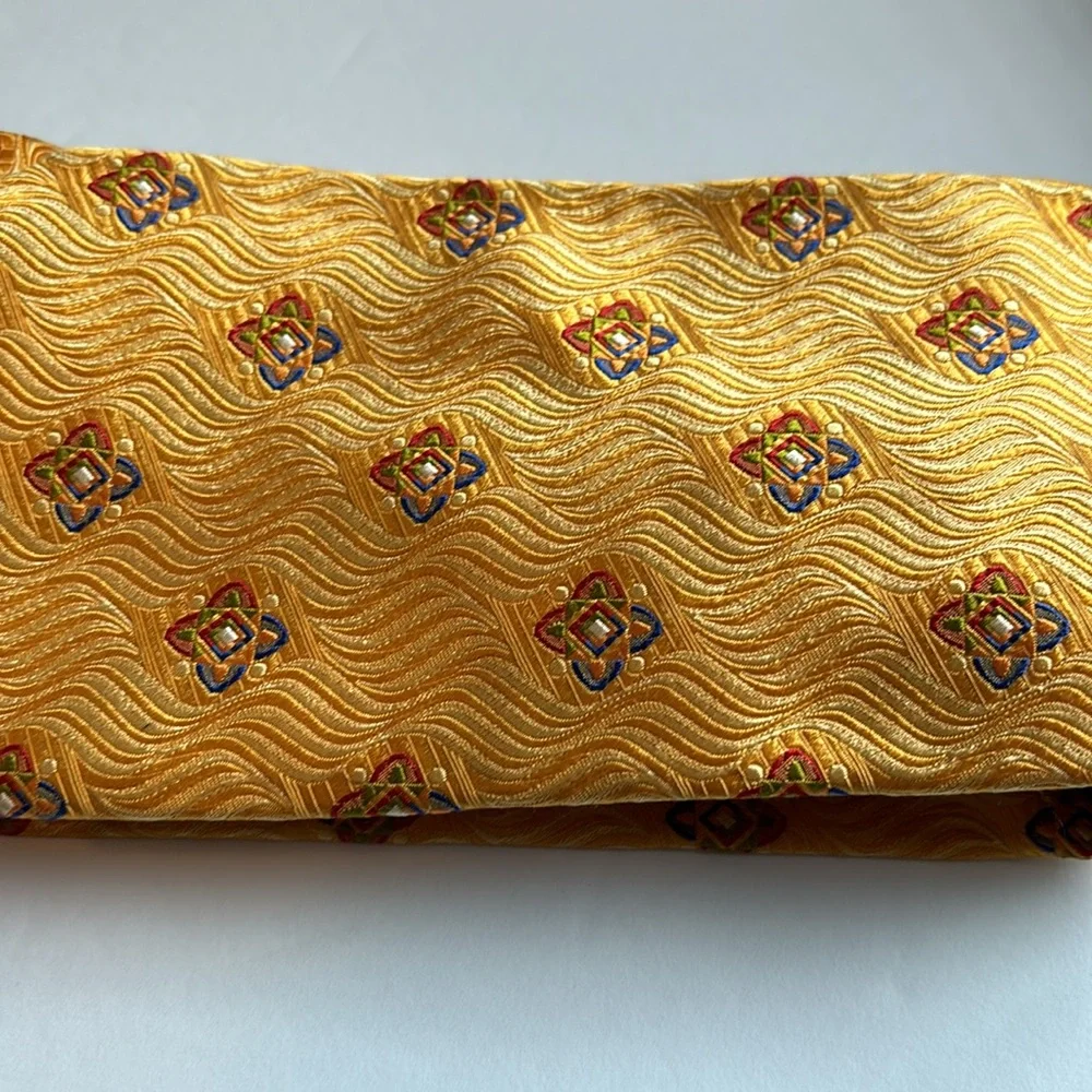Robert Talbott Best of Class Silk Tie Golden Yellow total length 60'